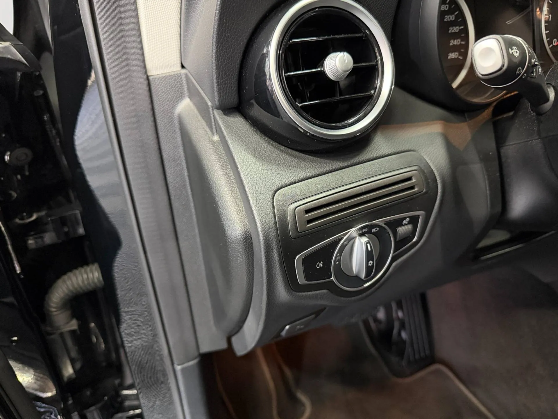 Mercedes-Benz GLC 200 d 4MATIC 9G-TRONIC