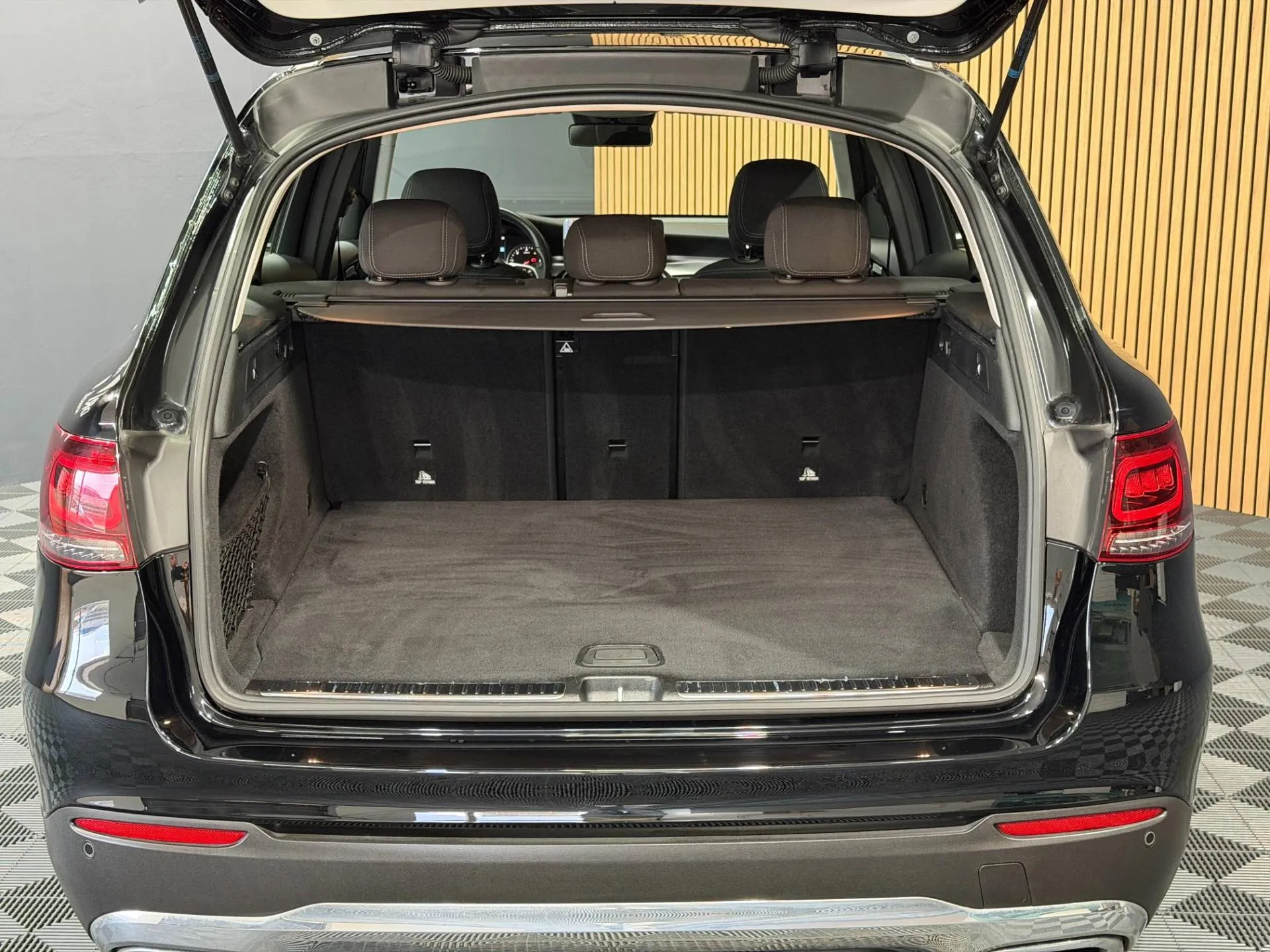 Mercedes-Benz GLC 200 d 4MATIC 9G-TRONIC