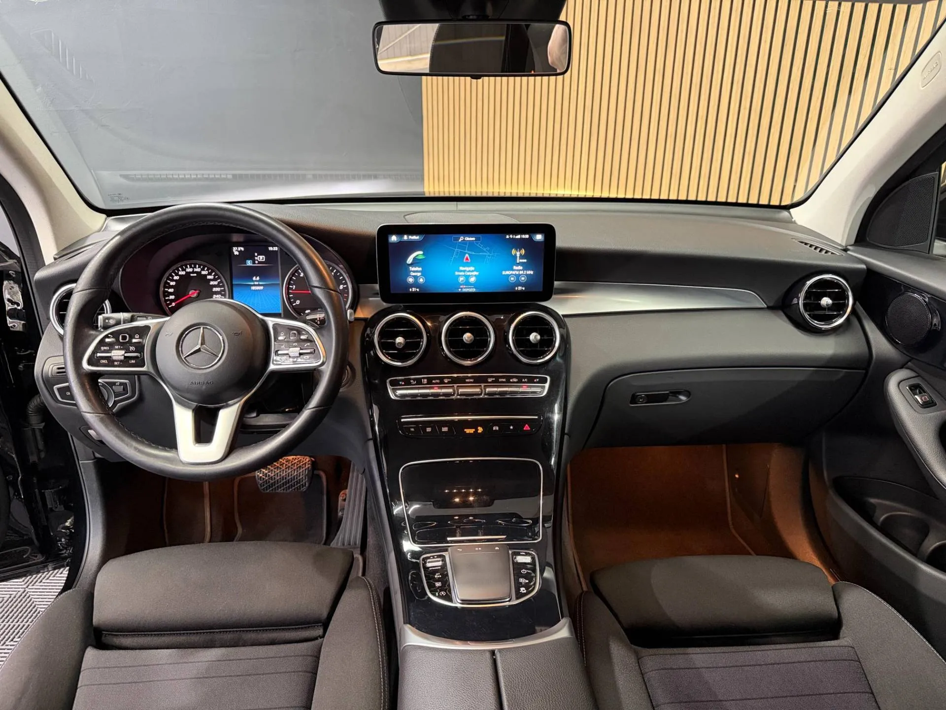 Mercedes-Benz GLC 200 d 4MATIC 9G-TRONIC