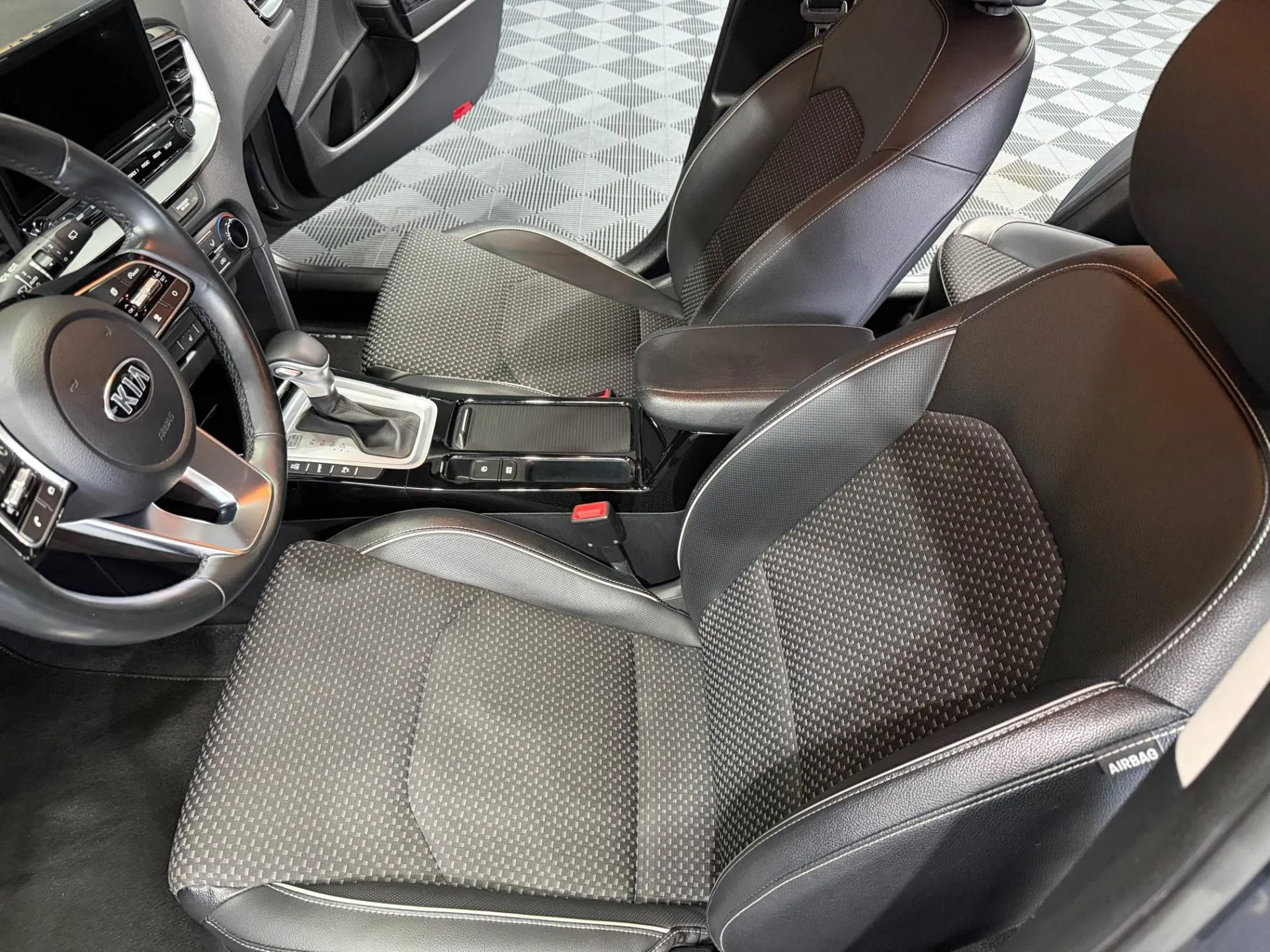 Kia XCeed 1.6 GDI Plug-in-Hybrid Vision DCT6
