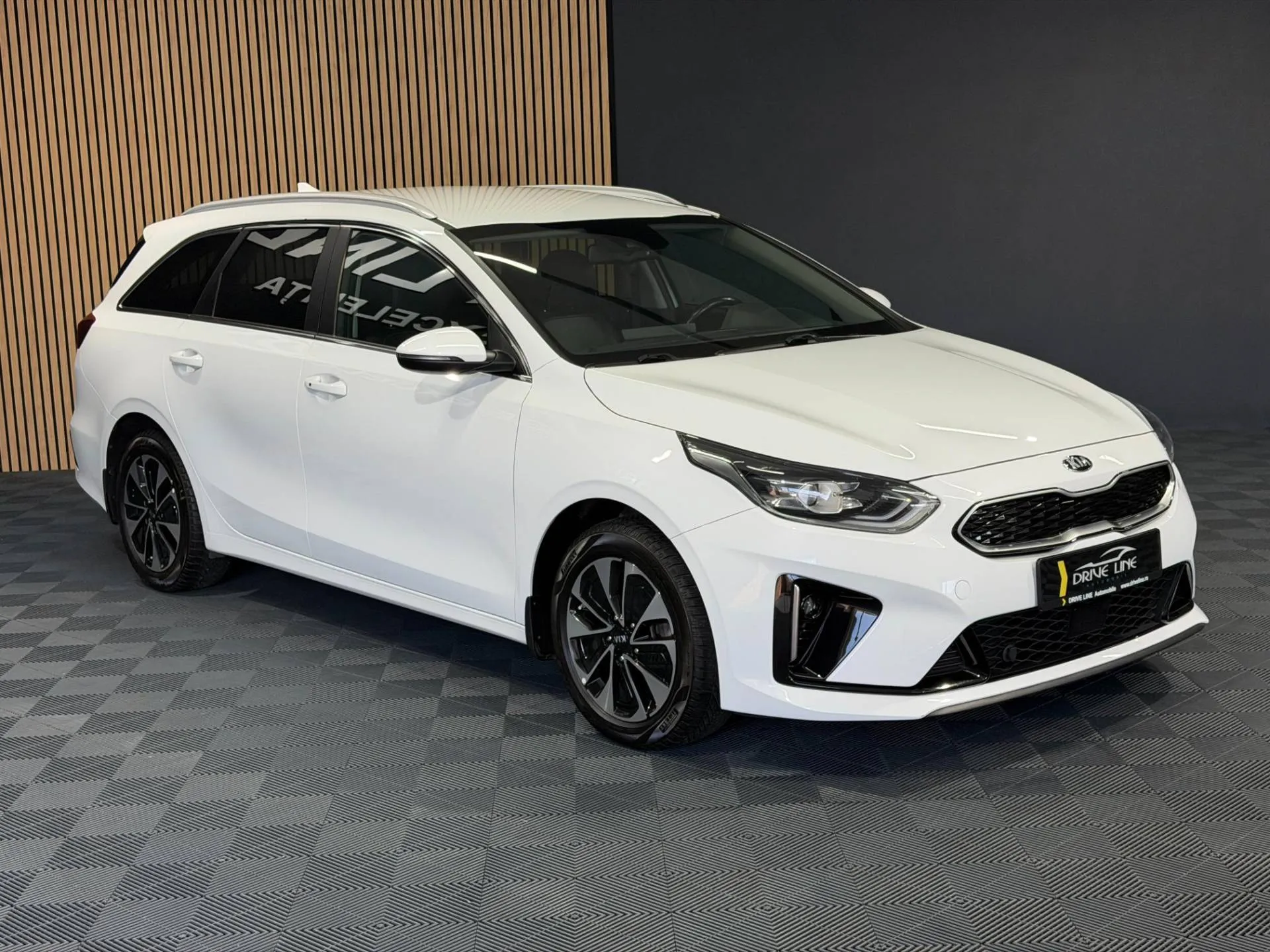 Kia Ceed Sportswagon 1.6 GDI Plug-in Hybrid